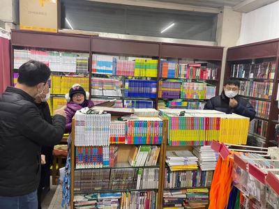 高港区组织开展新闻出版领域疫情防控和危化品使用安全专项督查